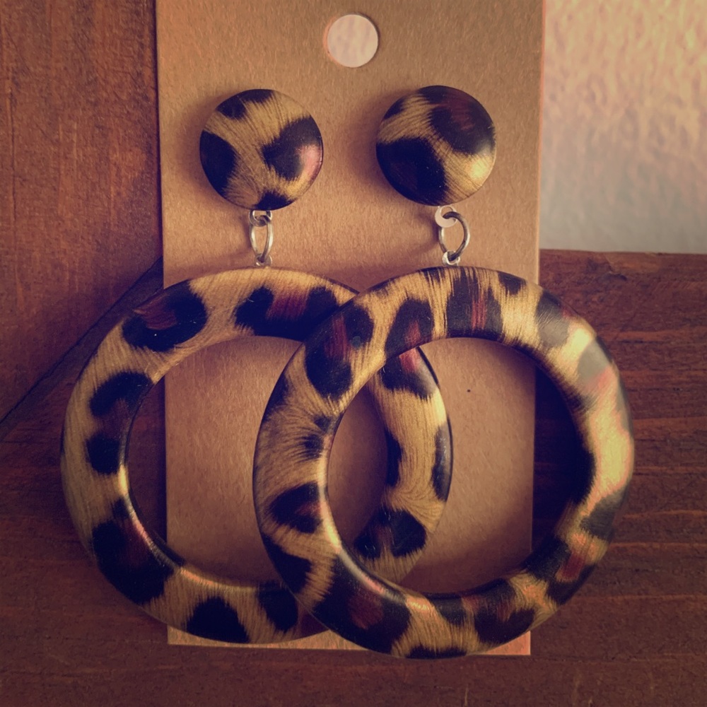 Leopard Print Circle Earrings